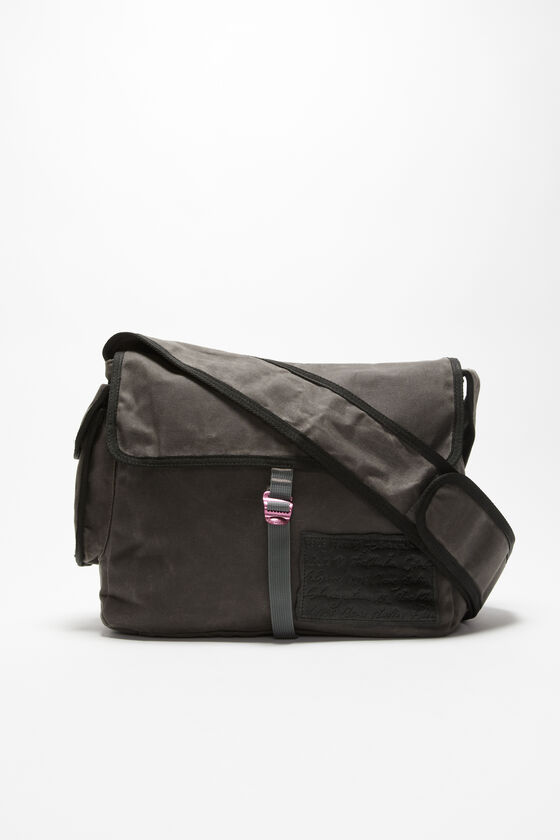 (image for) Powerful Messenger bag